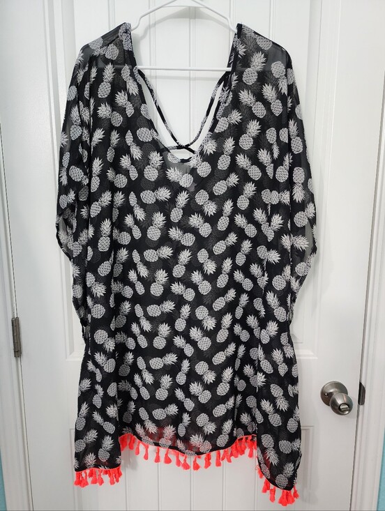 No Boundaries Other - NEW! No Boundaries Women's Black Pineapple Cover-Up w/ Neon Tassels, Size 1X